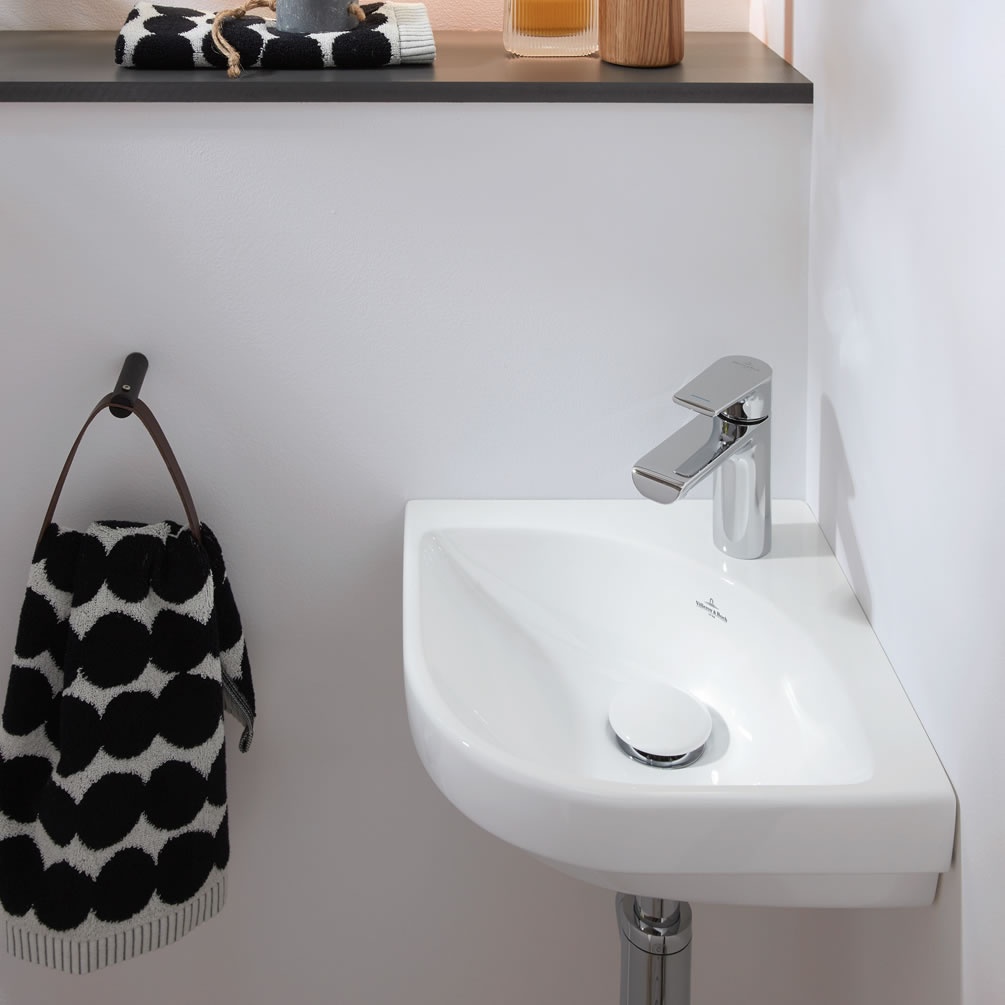 Lifestyle image of Villeroy & Boch Subway 3.0 450mm Corner Basin